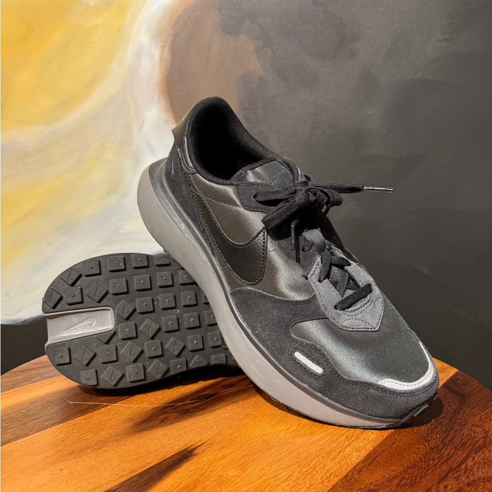 Nike Pheonix Waffle Black and Gray Running Sneakers